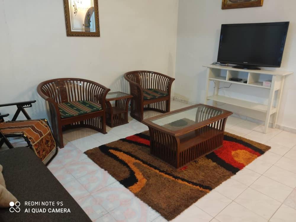 R&R Homestay Simpang Renggam Kültér fotó