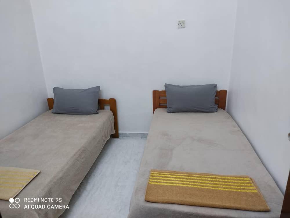 R&R Homestay Simpang Renggam Kültér fotó